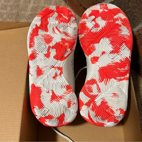 NWT Under Armour GS Jet ‘23 Basketball Shoes - Picture 8 of 8